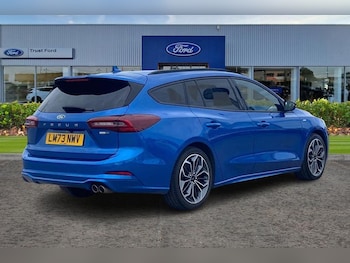 Used Ford Focus 2023 for sale - 75381039: Photo