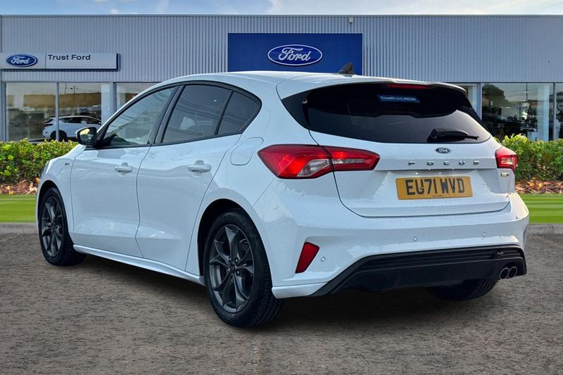 Used Ford Focus 2021 for sale - 76609190: Photo 2