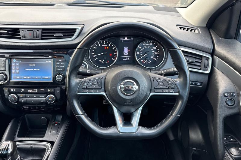 Used Nissan Qashqai 2017 for sale - 76972026: Photo 12
