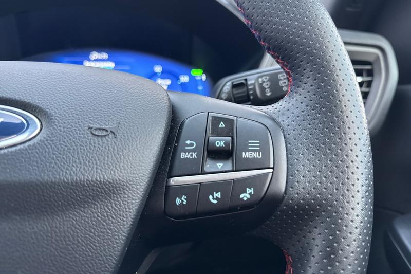 Used Ford Kuga 2022 for sale - 76919981: Photo 31