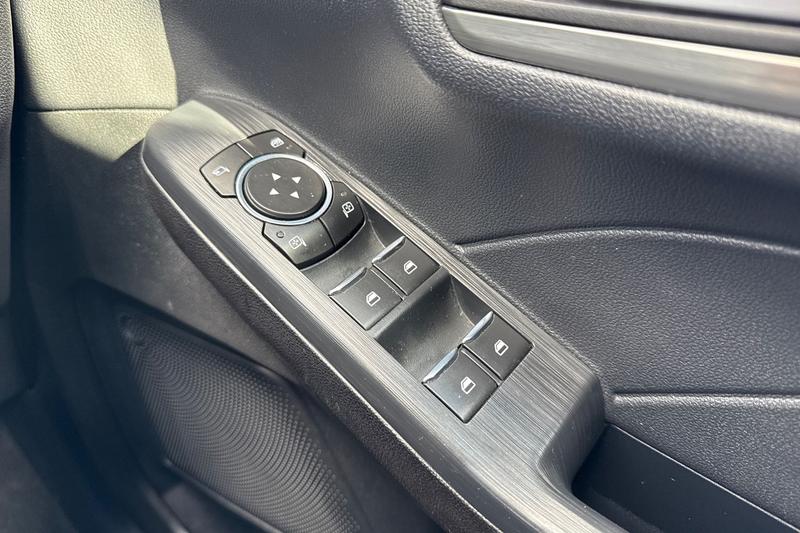 Used Ford Kuga 2022 for sale - 76382046: Photo 16