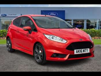 2016 - 1.6 EcoBoost ST-3 3dr- With Satellite Navigation Manual