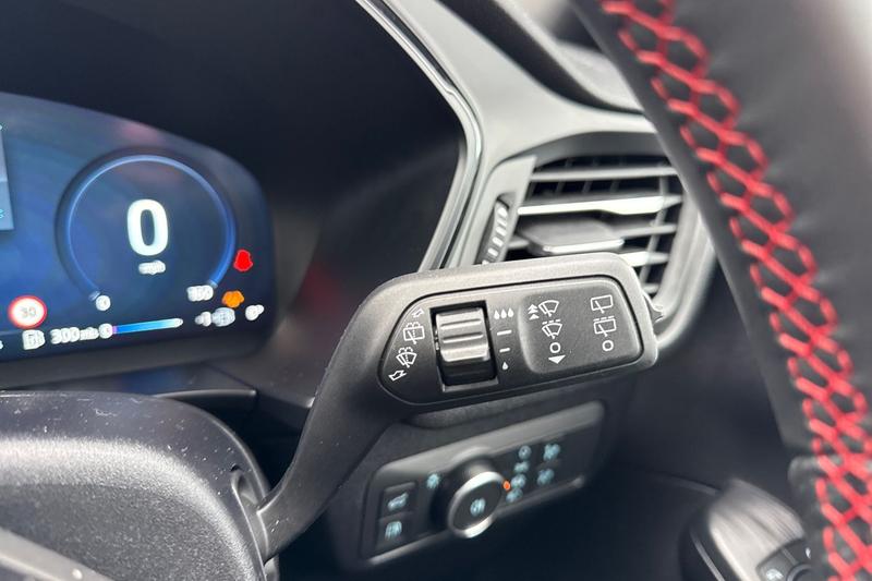 Used Ford Kuga 2025 for sale - 76641089: Photo 15