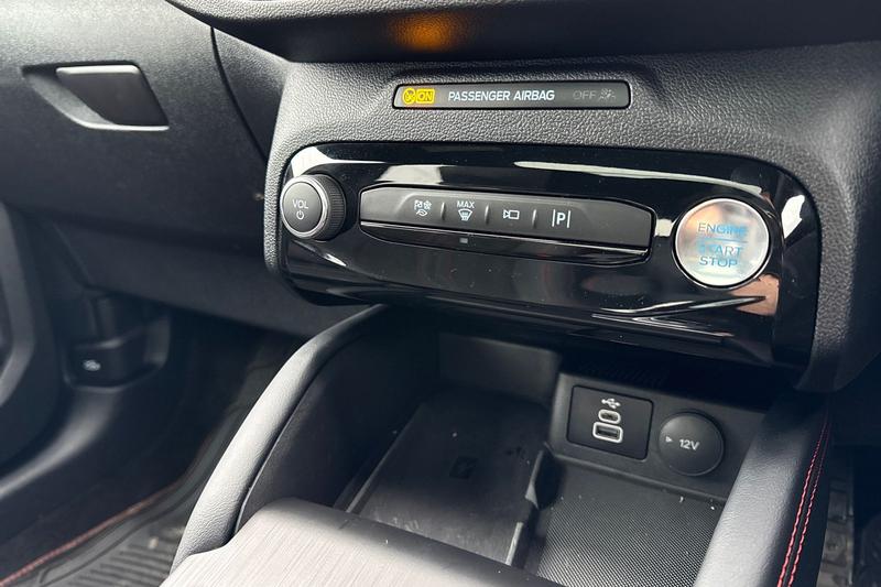 Used Ford Kuga 2025 for sale - 76641089: Photo 31