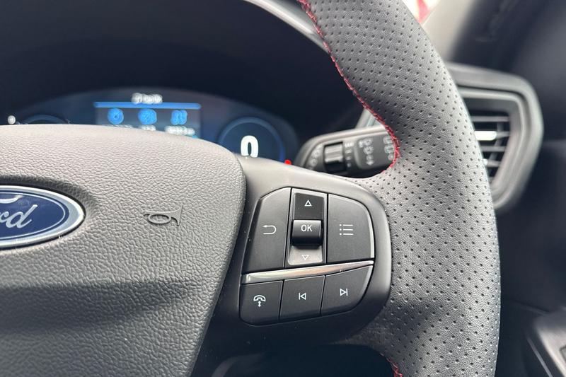 Used Ford Kuga 2025 for sale - 76641089: Photo 33