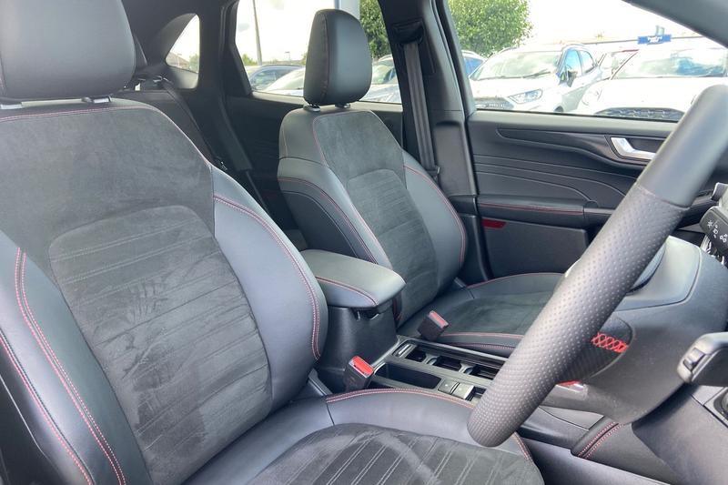 Used Ford Kuga 2023 for sale - 76539425: Photo 17