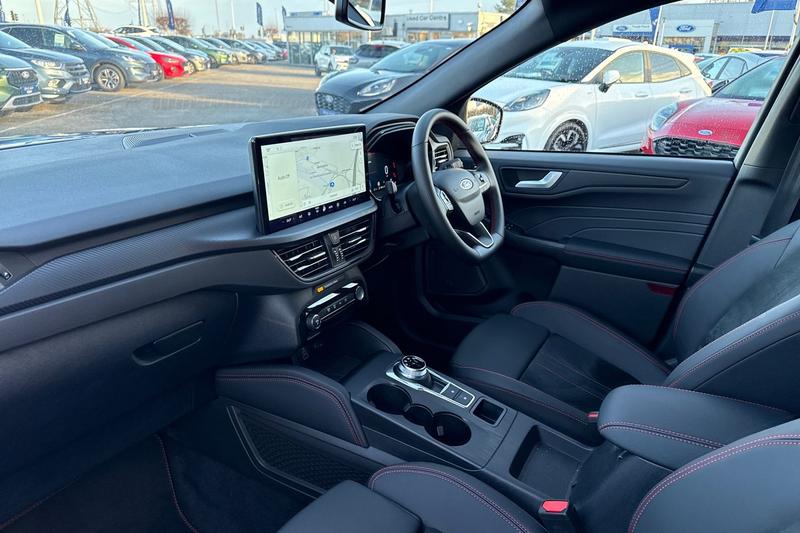 Used Ford Kuga 2025 for sale - 76862504: Photo 18