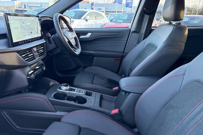 Used Ford Kuga 2025 for sale - 76862504: Photo 19