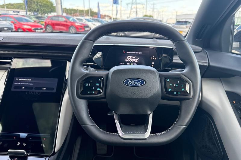 Used Ford Explorer 2024 for sale - 76216574: Photo 12