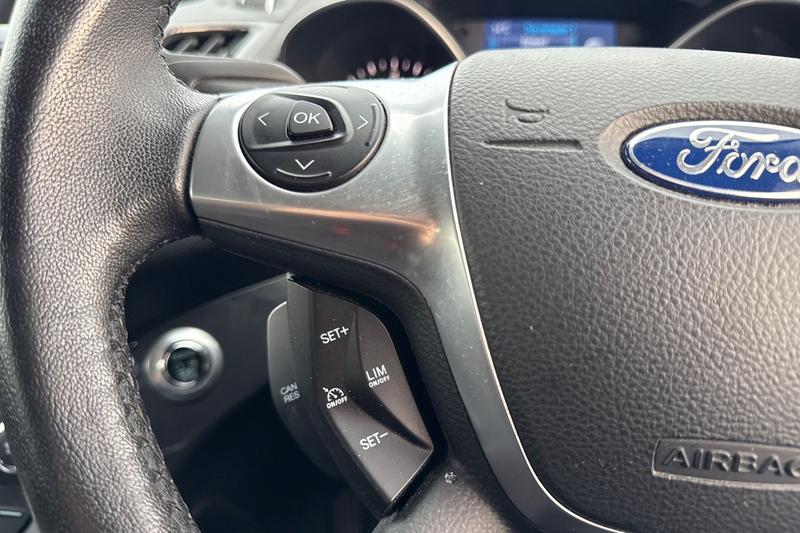 Used Ford Kuga 2015 for sale - 76452972: Photo 25