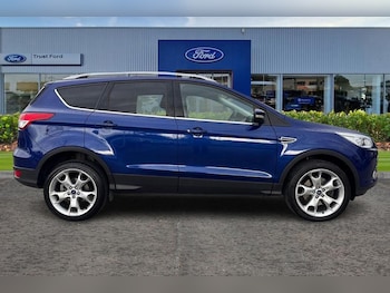 Used Ford Kuga 2015 for sale - 76452972: Photo