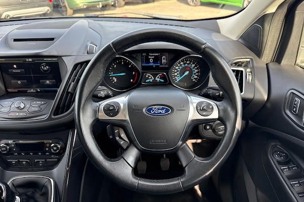 Used Ford Kuga 2016 for sale - 76222630: Photo 12