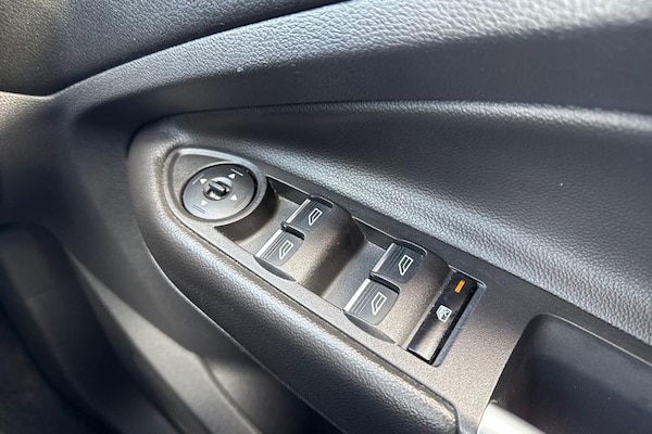 Used Ford Kuga 2016 for sale - 76222630: Photo 16