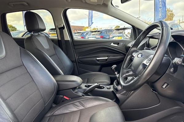 Used Ford Kuga 2016 for sale - 76222630: Photo 17