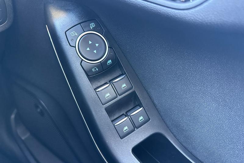 Used Ford Fiesta 2019 for sale - 76504592: Photo 16