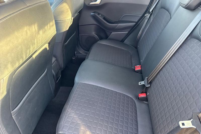 Used Ford Fiesta 2019 for sale - 76504592: Photo 20