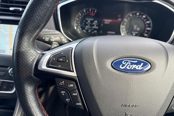 Used Ford Mondeo 2018 for sale - 76222631: Photo 27
