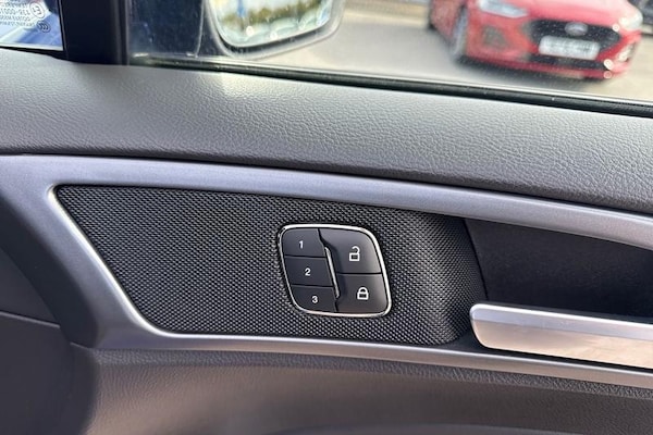 Used Ford Mondeo 2018 for sale - 76222631: Photo 31