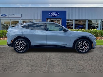 Used Ford Mustang Mach-E undefined for sale - 76076738: Photo
