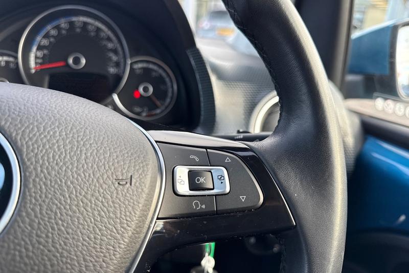 Used Volkswagen up! 2021 for sale - 76631286: Photo 27