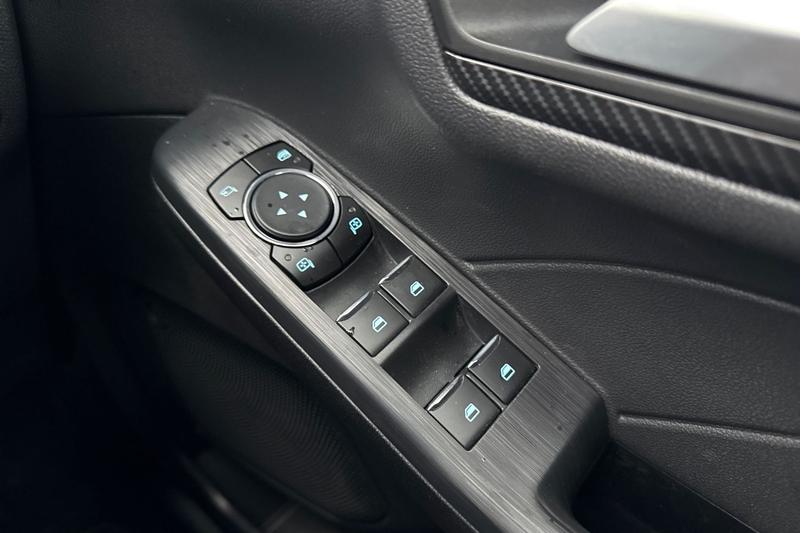 Used Ford Kuga 2025 for sale - 76960897: Photo 16