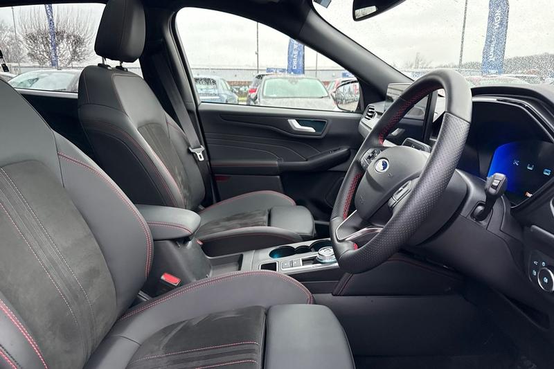 Used Ford Kuga 2025 for sale - 76960897: Photo 17