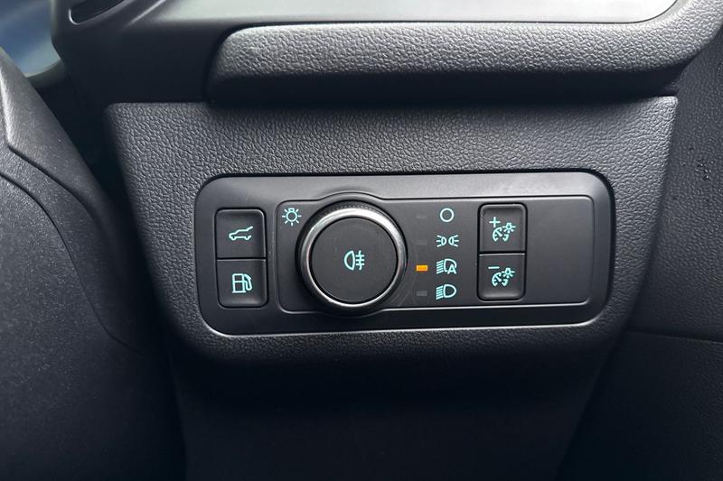 Used Ford Kuga 2025 for sale - 76960897: Photo 30