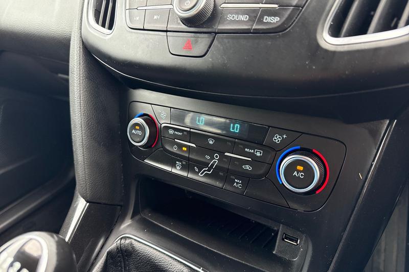 Used Ford Focus 2018 for sale - 76494570: Photo 24