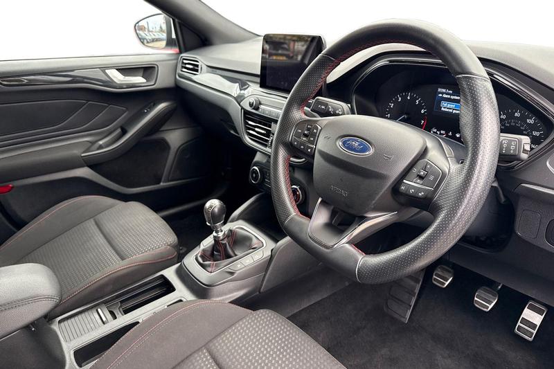 Used Ford Focus 2021 for sale - 76452976: Photo 9