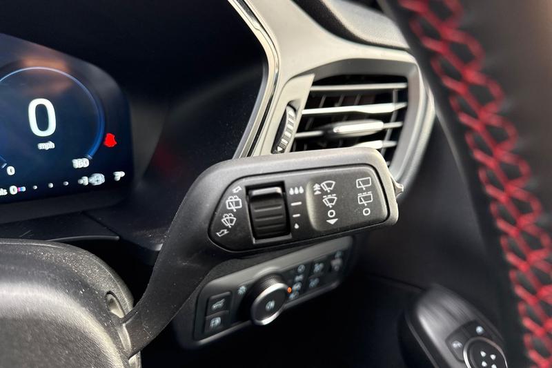 Used Ford Kuga 2025 for sale - 77307010: Photo 15