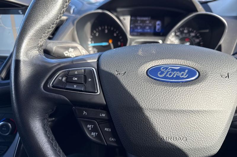 Used Ford Kuga 2017 for sale - 76568480: Photo 25