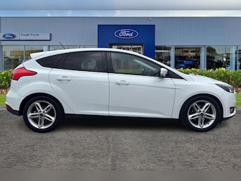Used Ford Focus 2017 for sale - 75632669: Photo
