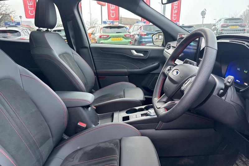 Used Ford Kuga 2025 for sale - 77367742: Photo 17