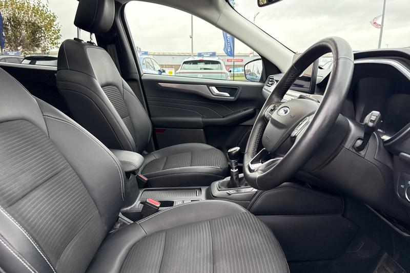 Used Ford Kuga 2022 for sale - 76545269: Photo 17