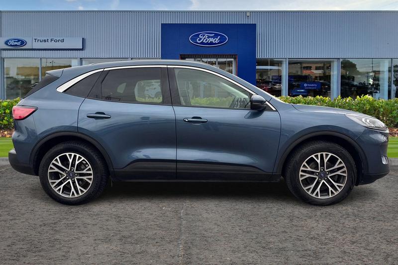 Used Ford Kuga 2022 for sale - 76545269: Photo 3