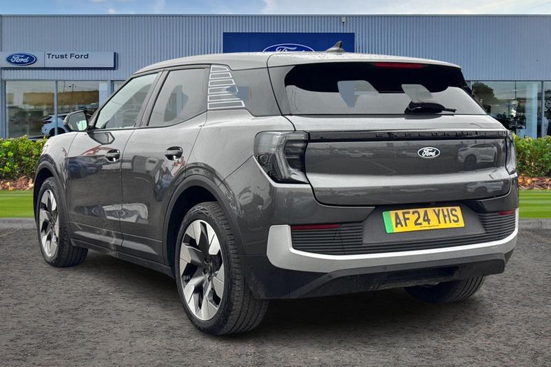 Used Ford Explorer 2024 for sale - 77442028: Photo 2