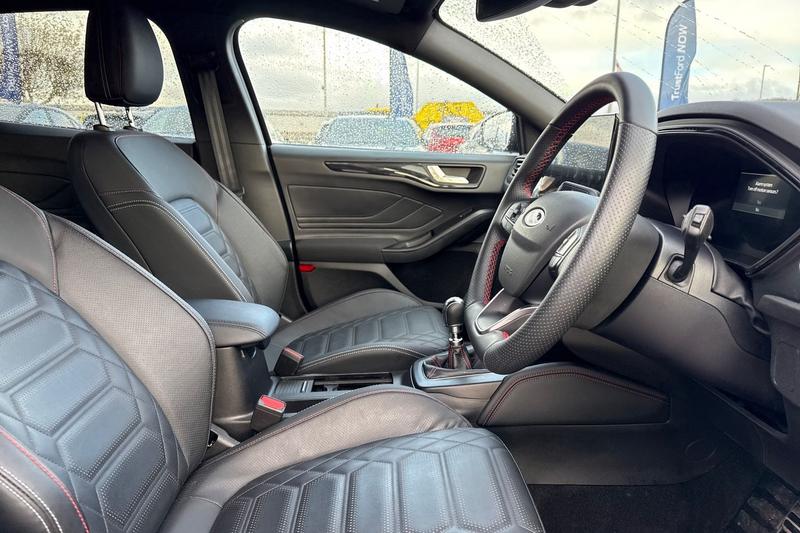 Used Ford Focus 2024 for sale - 76631289: Photo 17