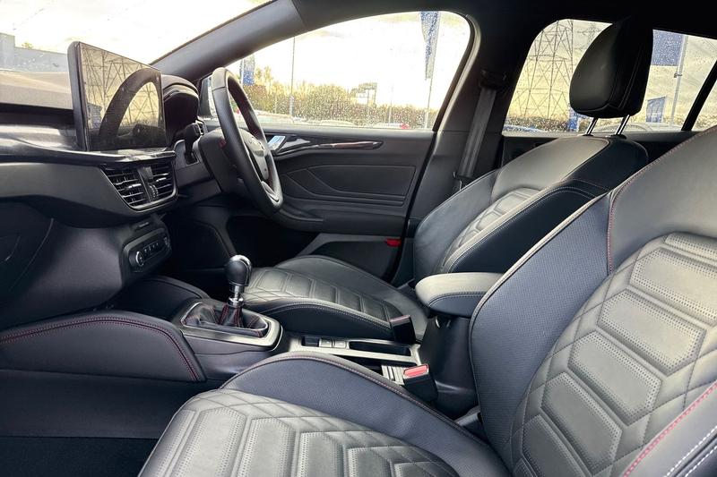 Used Ford Focus 2024 for sale - 76631289: Photo 19