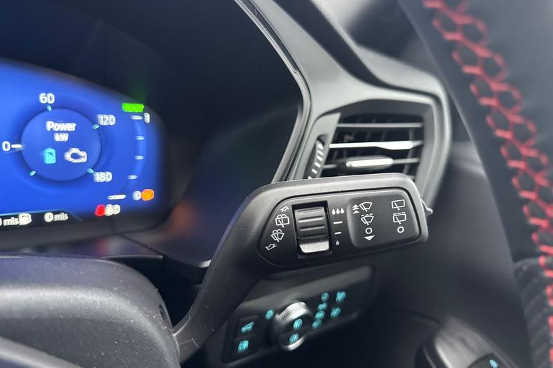 Used Ford Kuga 2023 for sale - 76539426: Photo 15