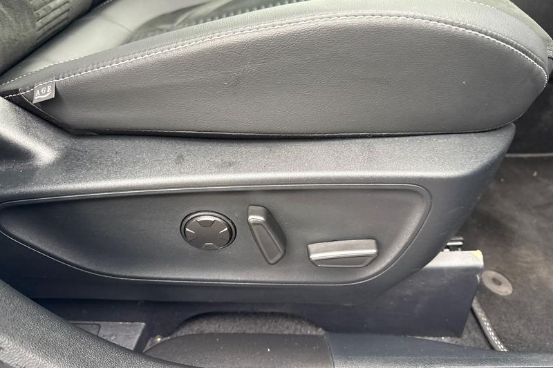 Used Ford Kuga 2025 for sale - 78095152: Photo 35