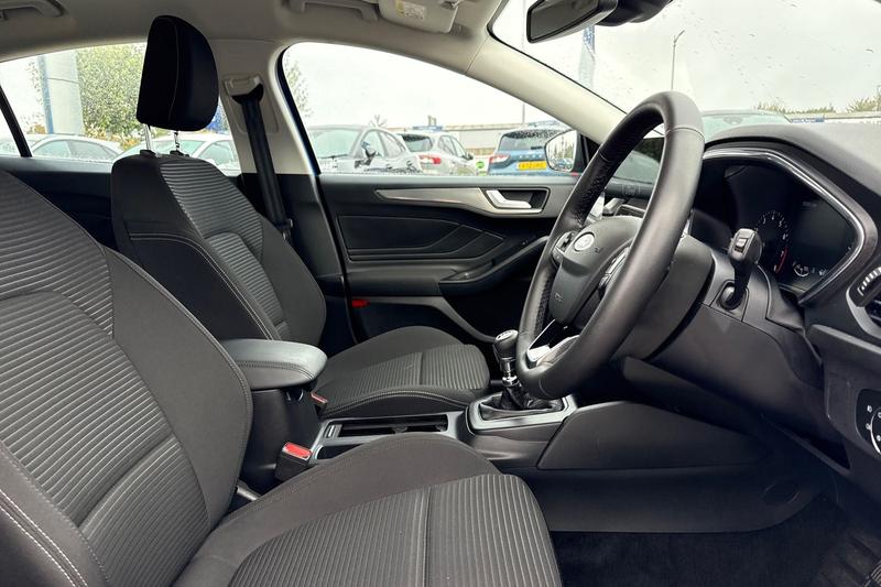 Used Ford Focus 2024 for sale - 76255472: Photo 17