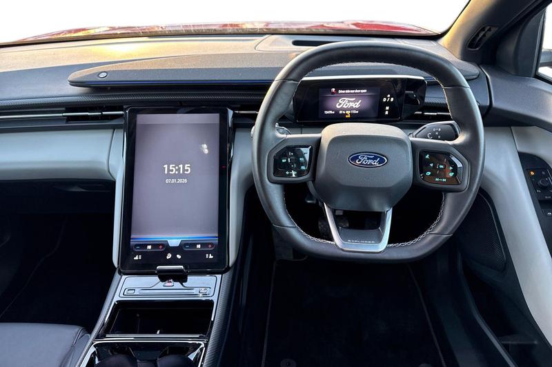 Used Ford Explorer 2024 for sale - 77951250: Photo 11