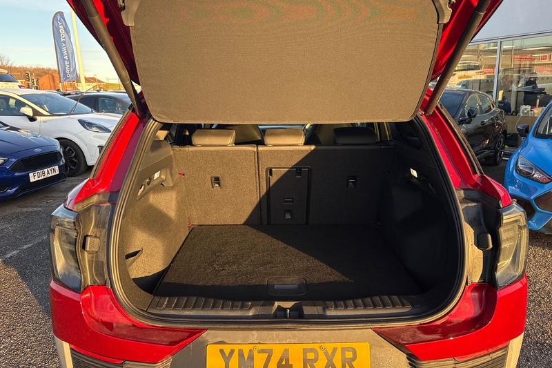 Used Ford Explorer 2024 for sale - 77951250: Photo 21