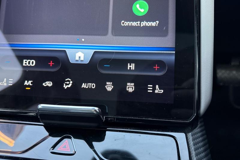 Used Ford Explorer 2024 for sale - 77951250: Photo 27