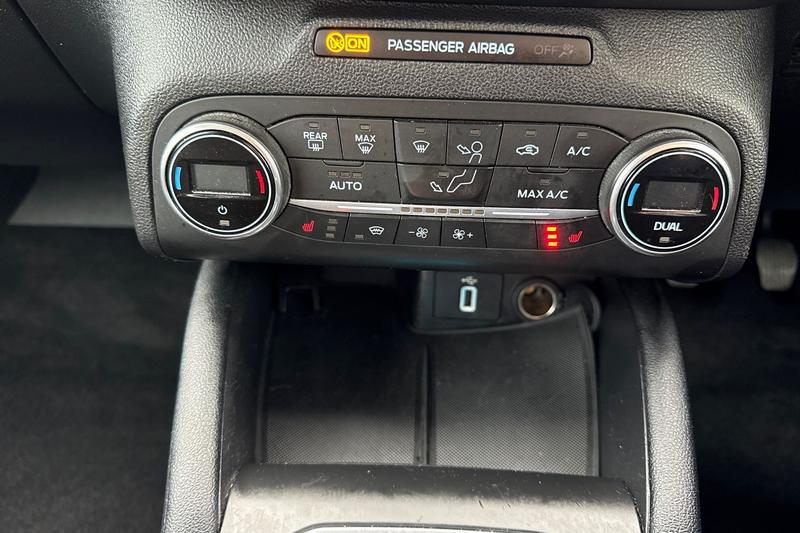 Used Ford Focus 2019 for sale - 76844910: Photo 24