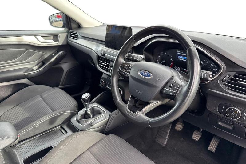 Used Ford Focus 2019 for sale - 76844910: Photo 9