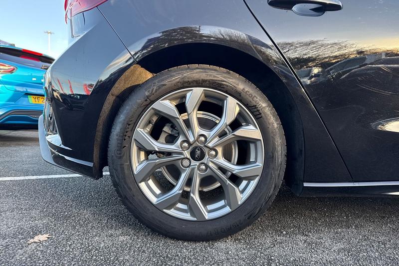 Used Ford Focus 2022 for sale - 76631287: Photo 8