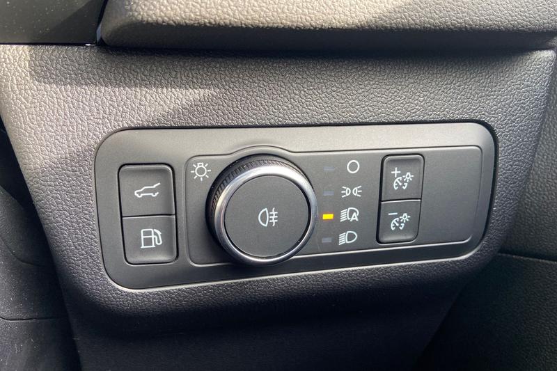 Used Ford Kuga 2025 for sale - 77393890: Photo 31