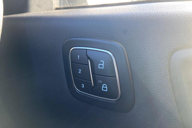 Used Ford Kuga 2025 for sale - 77393890: Photo 32