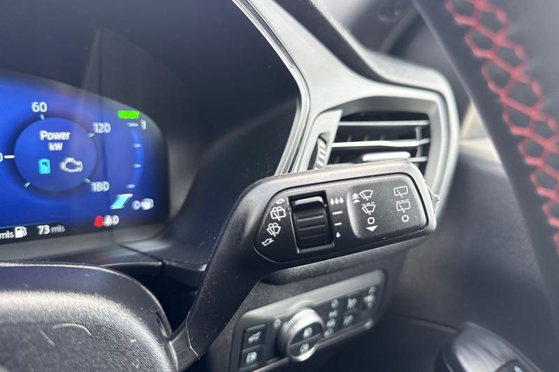 Used Ford Kuga 2022 for sale - 76486488: Photo 15